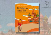 Copertina del libro "Pedalando verso est. In biciletta da Venezia a Mosca ” di Luca De Giglio e Fausto Rovere